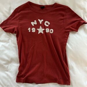 Urban Outfitters Women's Red Graphic Tee